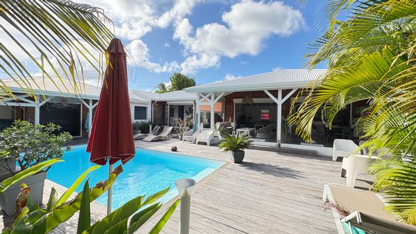 Villa Cocoon aux Caraïbes !