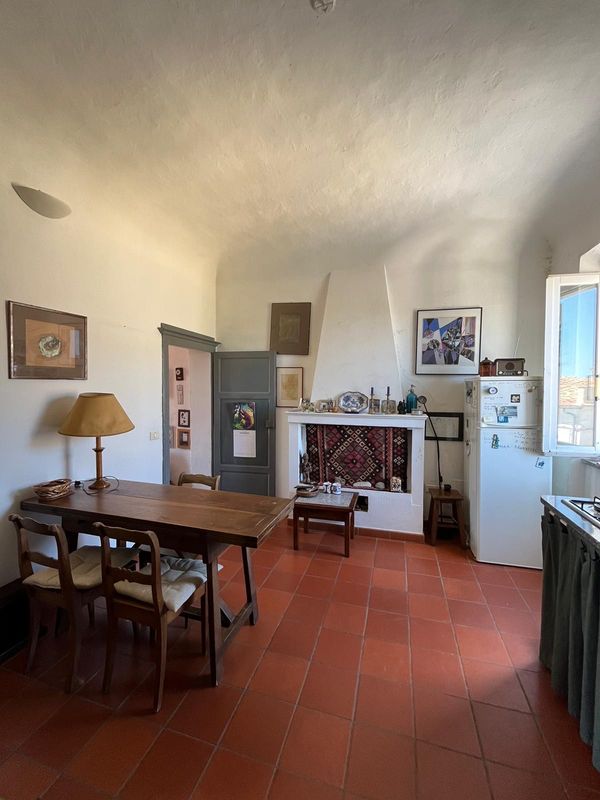 Cozy apartment in an old village on a hill and close to the sea - Giulia