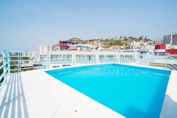 ☀️ Madeira Sun - 2 flat bedroom in the heart of Lido, Madeira Island