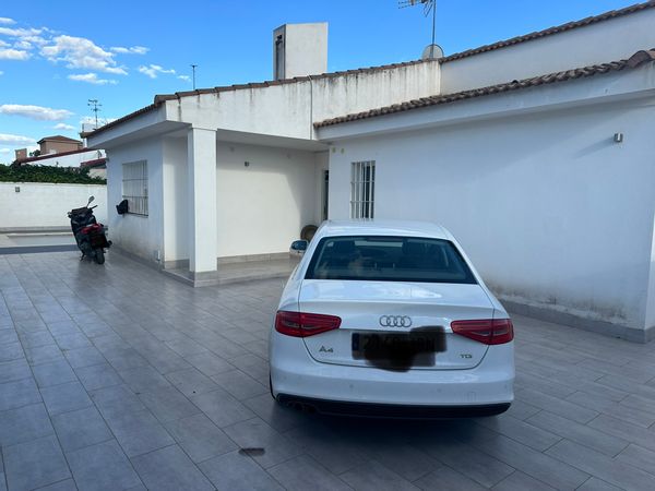 Home in Gines