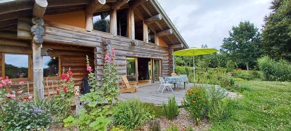 La fuste sous les poiriers