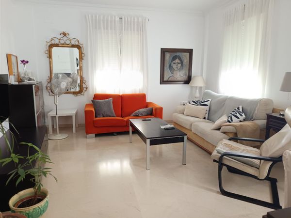 Mari's house
