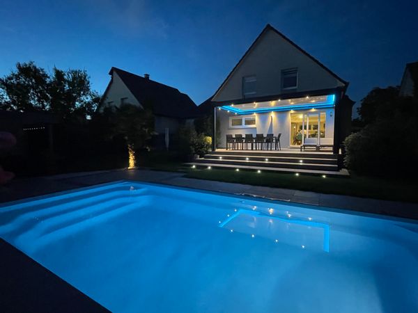 Maison avec piscine à Hochfelden. Axe train Strasbourg - saverne.