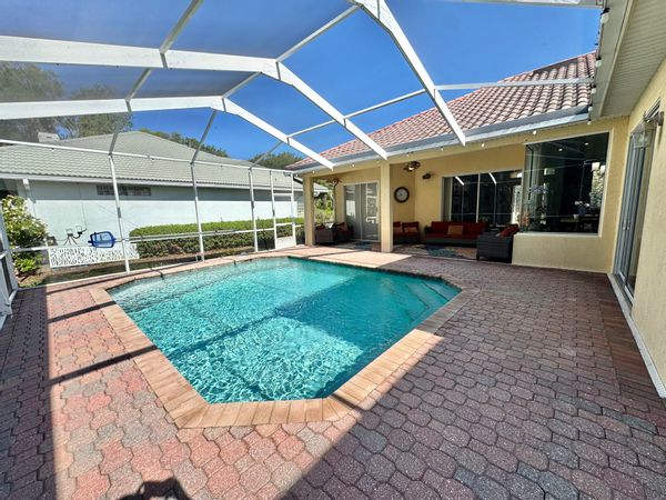 Jin & Pedroina kuća