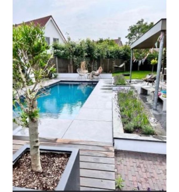 Escape to Our Luxury Detached House with Swimming Pool