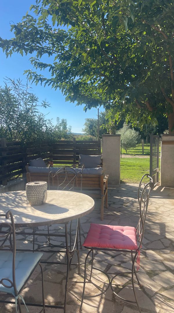 Maison en campagne proche saint Rémy de Provence