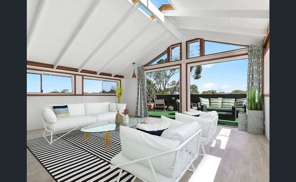 Beach and convenience in the heart of Noosa