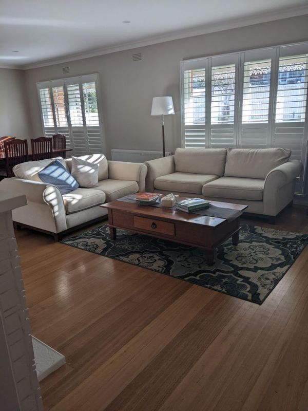 Newly renovated home in quiet, leafy neighbourhood