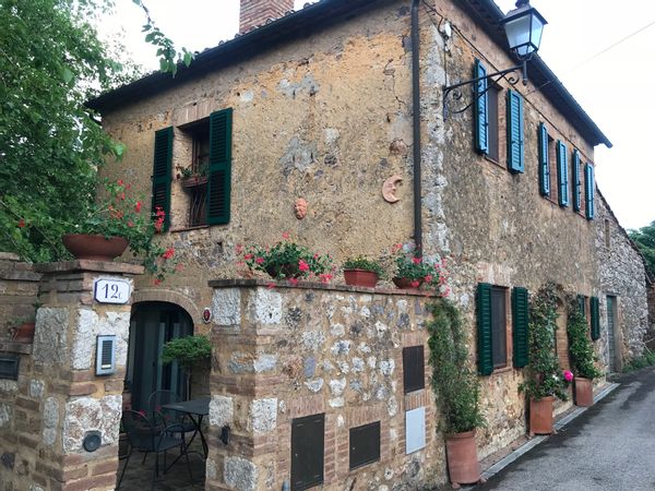 Rustic tuscan country house