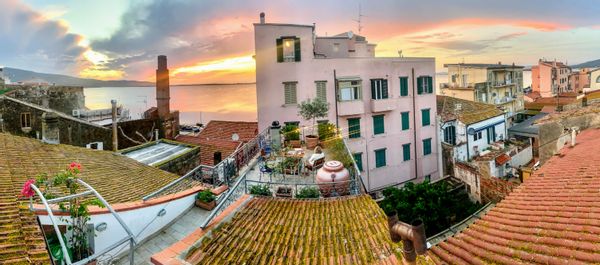 stunning Tuscan seaside apartment