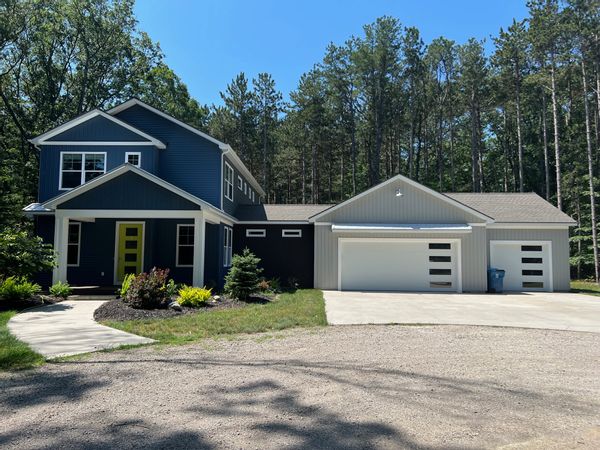 Relaxing Modern Cottage in Grand Haven