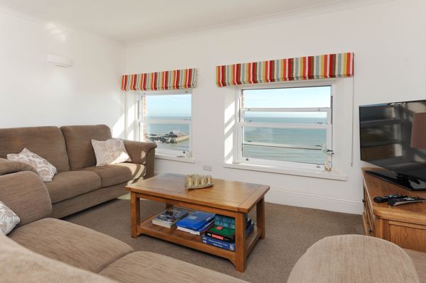 Fantastic Apartment with Sea Views
