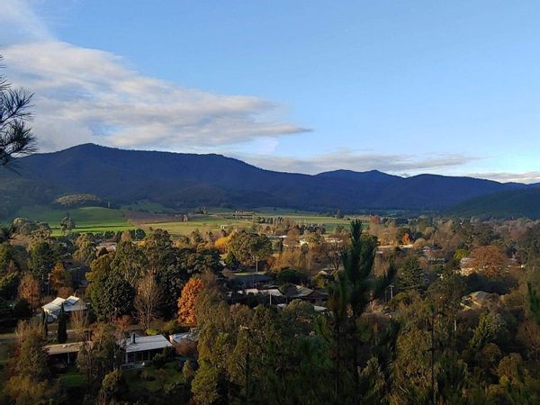 Punkah House - Near Bright Victoria