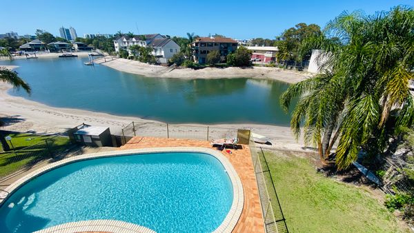 Avail School Hols - Canal front 3B/2bath Tourist HOTSPOT, Mooloolaba, Sunshine Coast