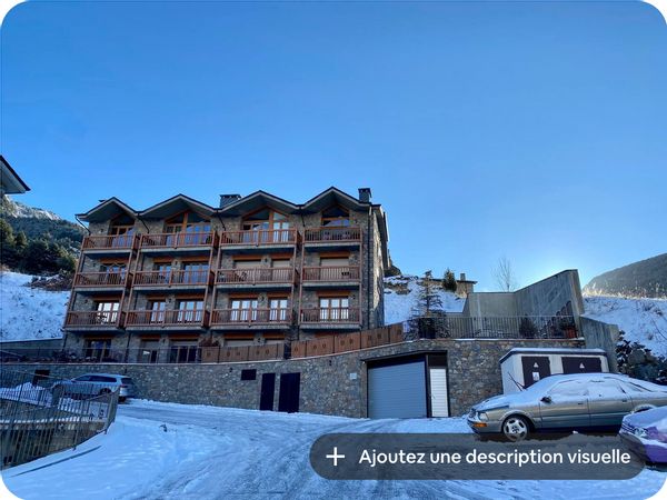 Caroline and Pedros hus