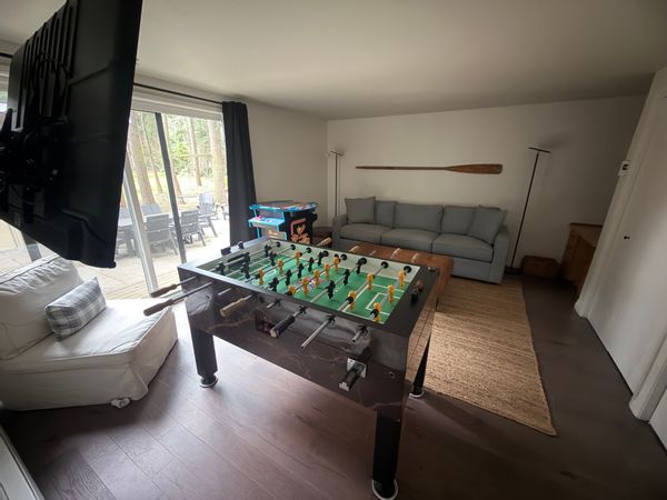 Architect built house in charming Coupeville. Surrounded by trees and a short walk to the beach.