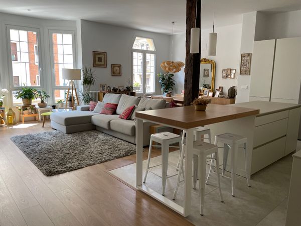 huis van June