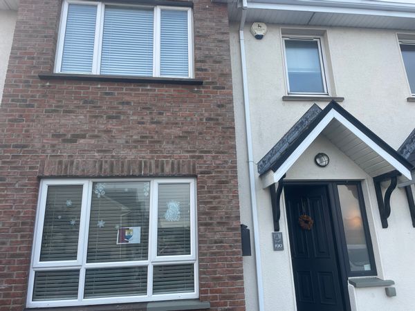 Maeve & Derek's house