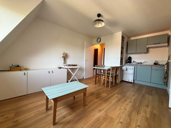 Appart lumineux à Villers - 700m plage - Belle vue panoramique