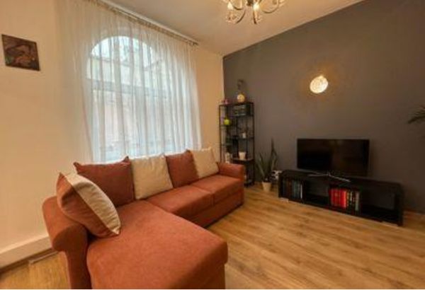 Sabrina & Catalin's Houses hus