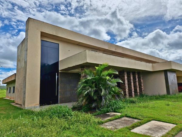 Nicole and Lucas's house