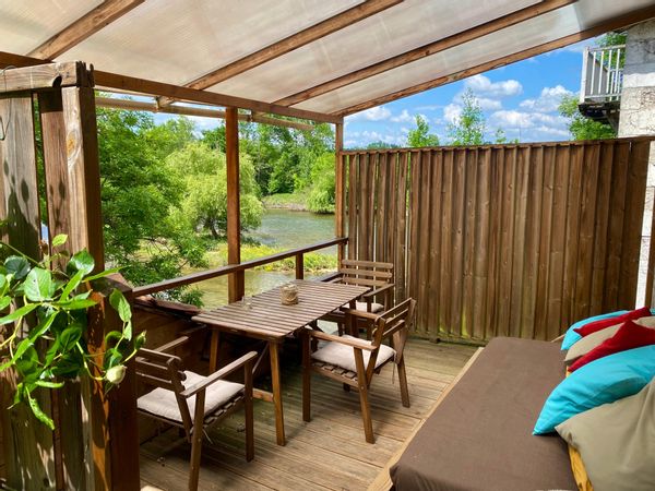 Chez Nathalie sur la rivière