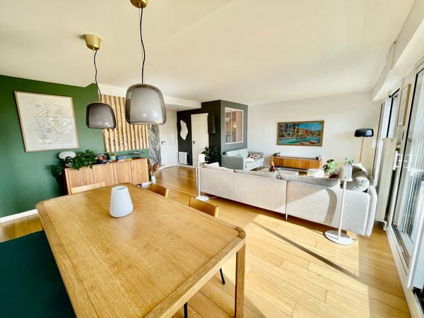 Grand appartement au calme à 20 minutes en transports de Paris