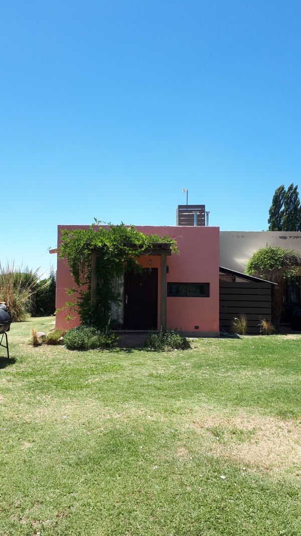 Cecilia's house