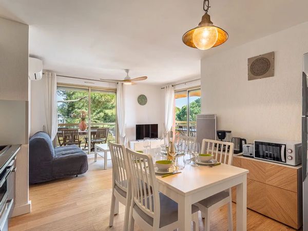 Charmant appartement avec terrasse et vue mer - Chez Fanny & Adrien