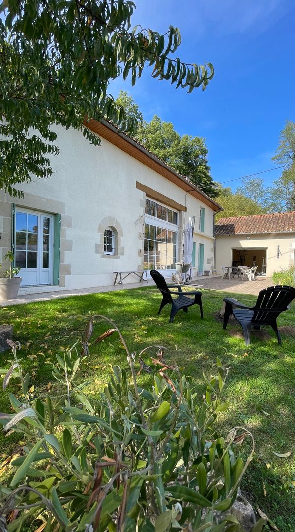 Chez Justine et Leandro Proche futuroscope/aéroport Poitiers