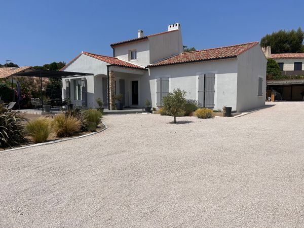 Notre maison aux portes de Marseille.