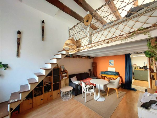 Axel's house