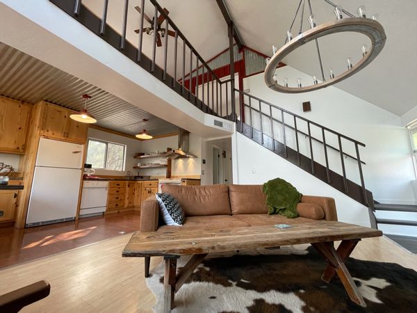 Heidi & Ryan's Mountain Chalet