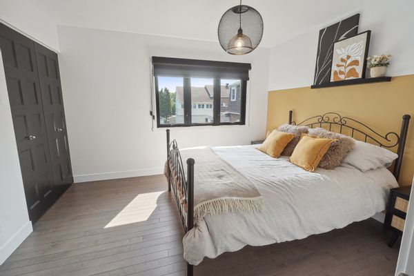 Chambre à 3,5 km de l’aéroport international de Montréal