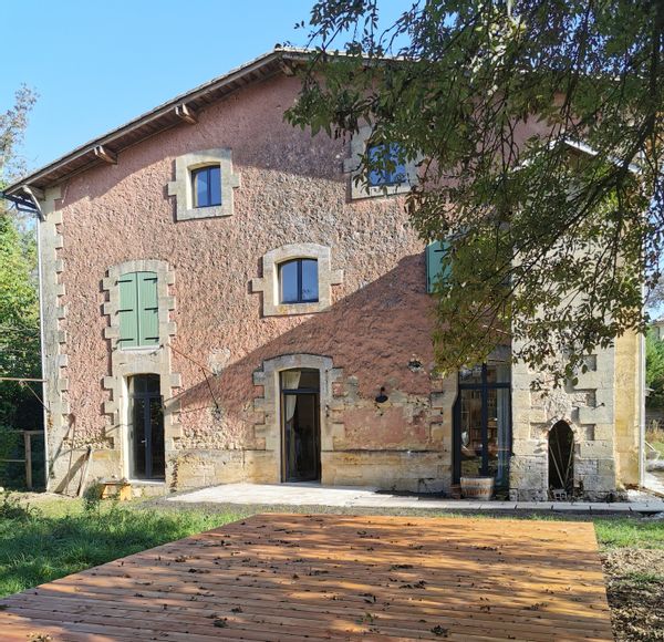 Une maison au coeur des vins de Bordeaux