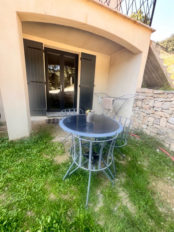 Studio pied de Coline