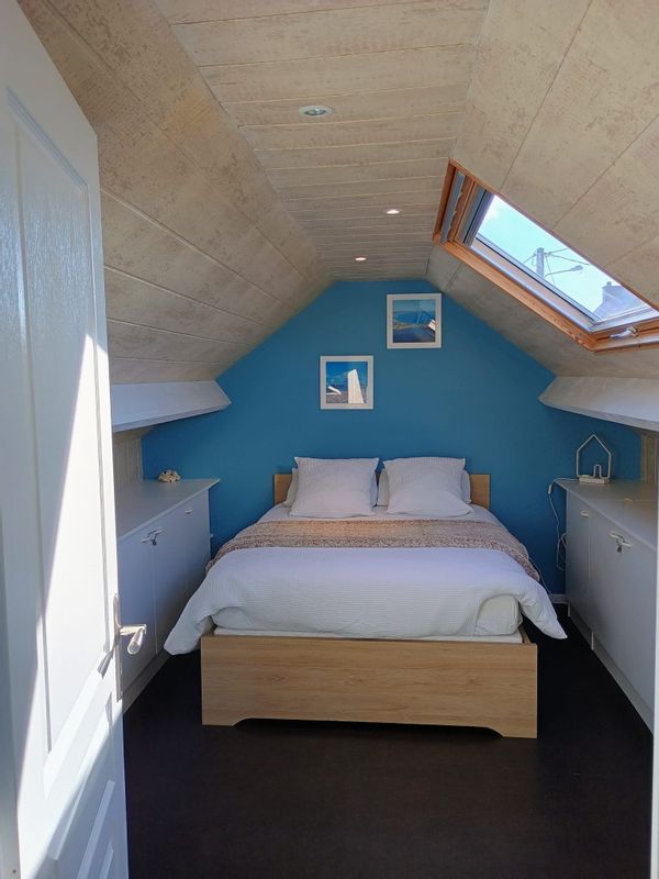 Logement privé à 50 m des plages