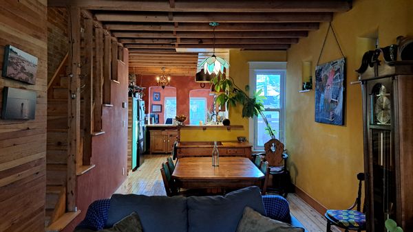 Charming & Cozy Cottage in the City