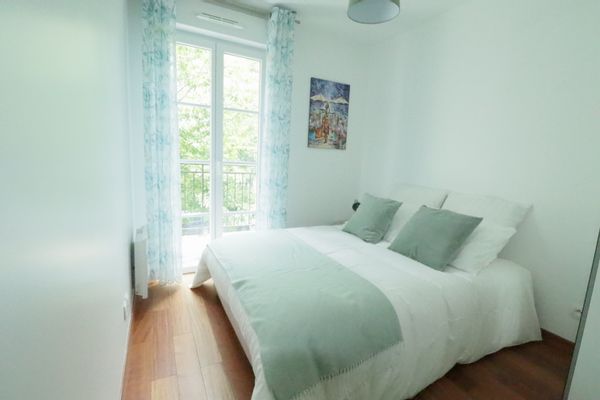 Family stay - steps from Disneyland Paris