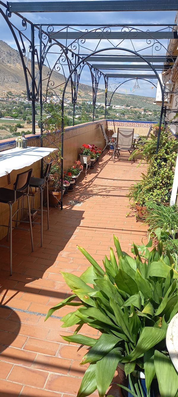 Charmante Maison avec Terrasse à 30 Minutes de Grenade