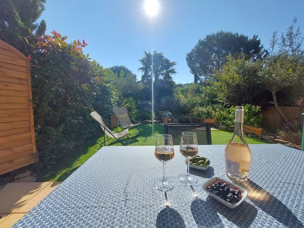 Appartement avec jardin & clim – 4 pers – Golfe de St-Tropez, proche plages