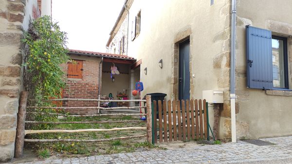 Notre maison à Aulhat, au coeur du Puy-de-Dôme