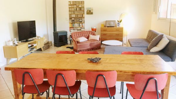 grande maison familiale dans hameau agricole proche Montpellier