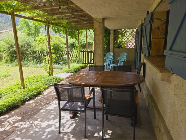 Vacances Castellane, appartement rez-de-chaussée