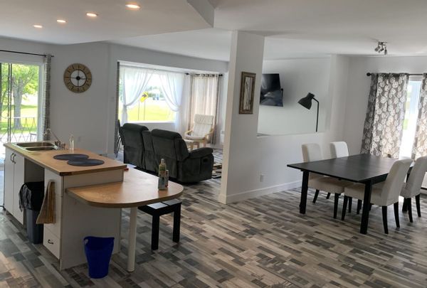 Immense 3 chambres éclairé - Zec Jaro St-Théophile