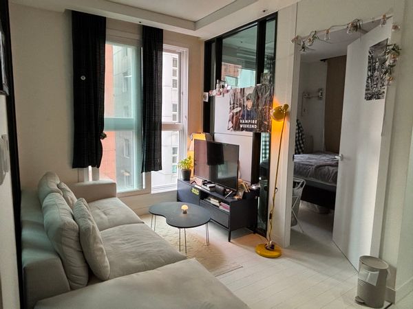 Central east of Seoul, modern and cozy studio in great location
