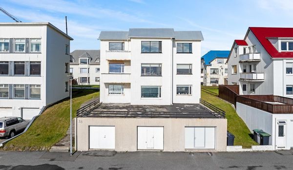 Beautiful view in Iceland countryside. spacious and beautiful