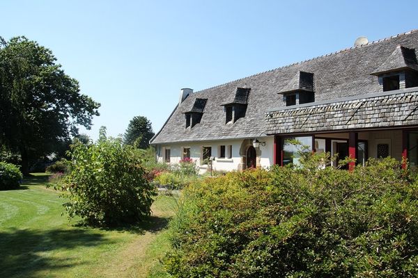 marie carmen's house