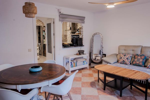 Casa de Valeria, Jose & Drago