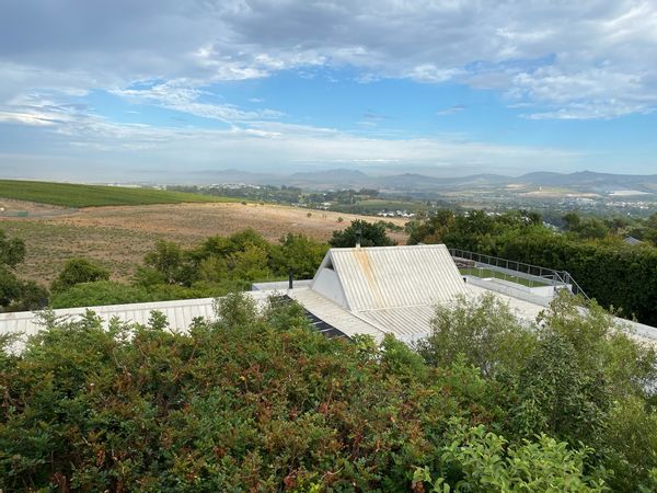 Villa with a 360 degrees view